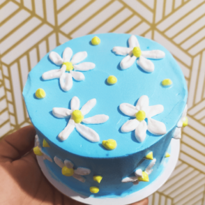 Lily flowers theme vanilla flavoured bento cake